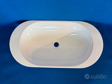 LAVANDINO SOTTO PIANO