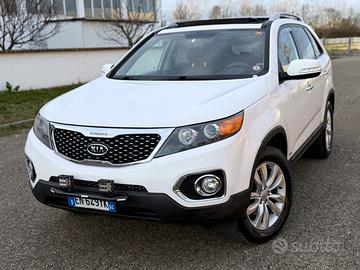 KIA SORENTO 2.2 CRDI 4WD TETTO 7 POSTI