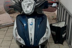 Piaggio Medley 150