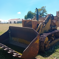 Trattore Agricolo cingolato