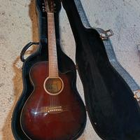 chitarra acustica 