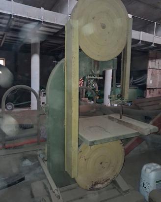 Sega a nastro/bindello pezzolato