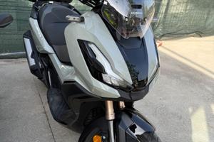 Honda ADV 350