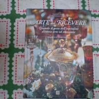 Libro sul galateo nuovo grande formato