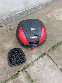 Bauletto GIVI con piastra