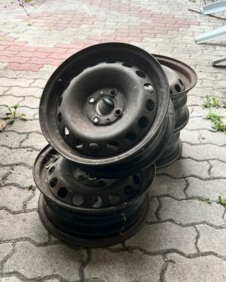Cerchi ferro 15”
