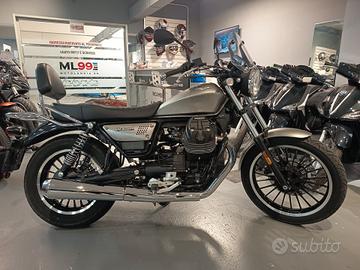 Moto Guzzi V9 ROAMER