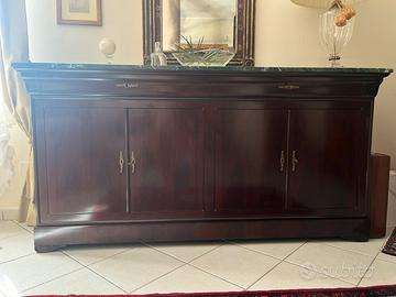 Credenza