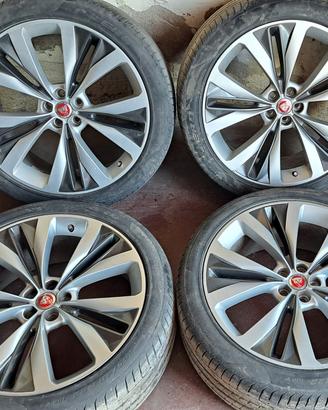 4 cerchi in lega 22 originali jaguar F-pace