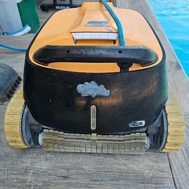 Robot pulitore piscina Dolphin E40i