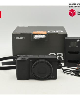 Ricoh GR III