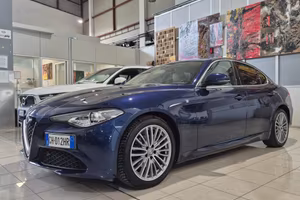 ALFA ROMEO Giulia 2.2 Turbodiesel 190 CV AT8 Bus
