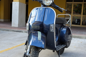 Piaggio Vespa 150 PX