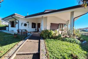 Rif. 1087 Villa Singola Maniago