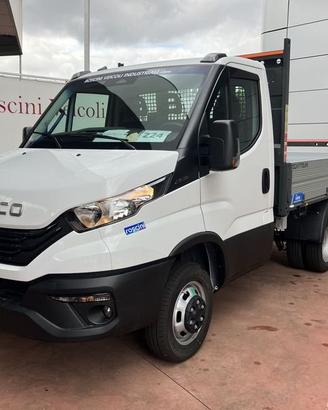 IVECO Daily 35C14H BTor 2.3 HPT PC-RG Cabinato
