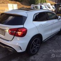 Ricambi Mercedes GLA 220 CDI 4MATIC 2014