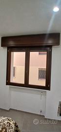 finestre in legno con vetro camera e cassonetti e 