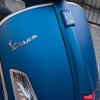 VESPA 300 GTS SUPER SPORT
