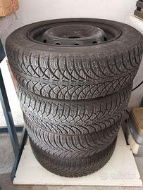 Gomme invernali x Micra