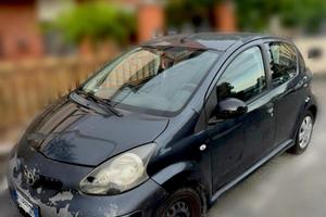 toyota aygo 2011 1.0 68 CV