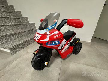 Moto giocattolo elettrica Peg Perego