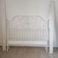 Letto matrimoniale