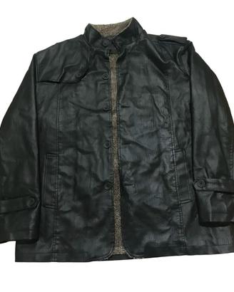 Giacca In Similpelle nera con Pelliccia eco