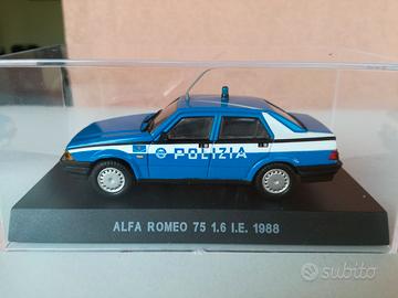 MODELLO ALFA ROMEO 75 POLIZIA IN TECA