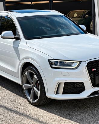 Audi Q3 RS 2.5 TFSI quattro S tronic Tetto