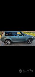 Nissan x-trail t30 prezzo  500€!