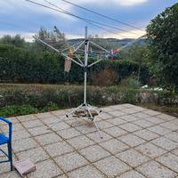 stendibiancheria da giardino o terrazzo