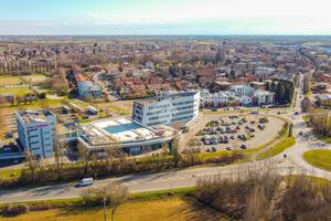 UFFICIO A BAGNOLO IN PIANO