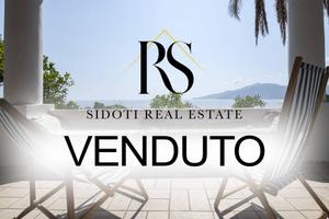 Villa di 555 m² con 5 locali a Santa Marina Salina