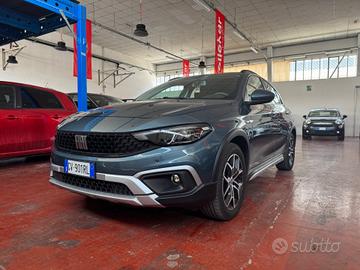 Fiat Tipo 1.5 Hybrid DCT 5 porte Cross