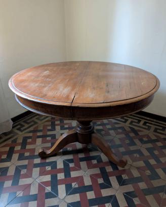 Tavolo in legno rotondo vintage