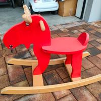 Cavalluccio a dondolo 