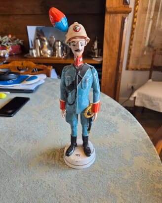 Statuina Militare Vintage Ceramica Carlino Sciacca