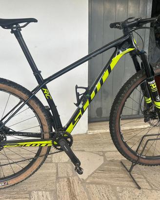 Scott scale rc 900