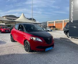 LANCIA Ypsilon 1.2 69 CV 5 porte S Momodesign