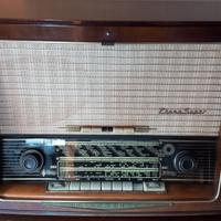 Radio con giradischi anni '50