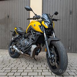 Yamaha Mt-07 2023 Pure Black
