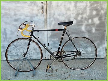 Vicini Ciclo da Corsa - Bici con Telaio e Parti