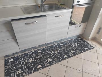 cucina lineare 2,72 m con elettrodomestici fornoe 