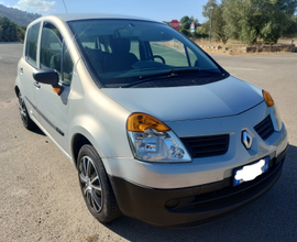 Renault modus 12