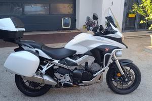 Honda CrossRunner 2019