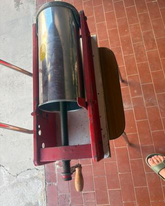 Tritacarne e insaccatrice