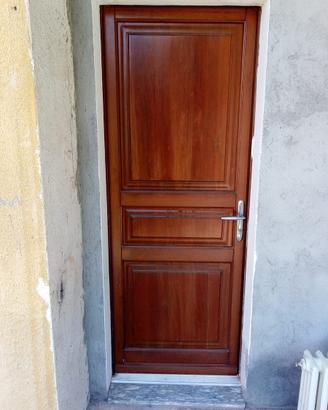 Portoncino legno