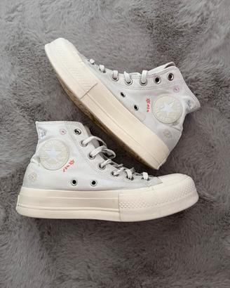converse con fiori ricamati ai lati (37.5)