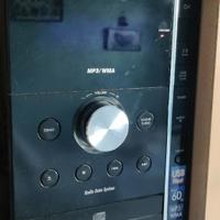 Impianto WiFi compatto completo di CD, radio e USB