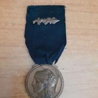 Militaria, Medaglia -al Merito